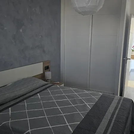 Apartamento Nerja Apartment *